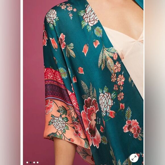 Anthropologie Kachel Jade bordered floral silk satin kimono - Picture 4 of 9